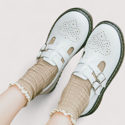 Luna – Chic & Modern Shoes