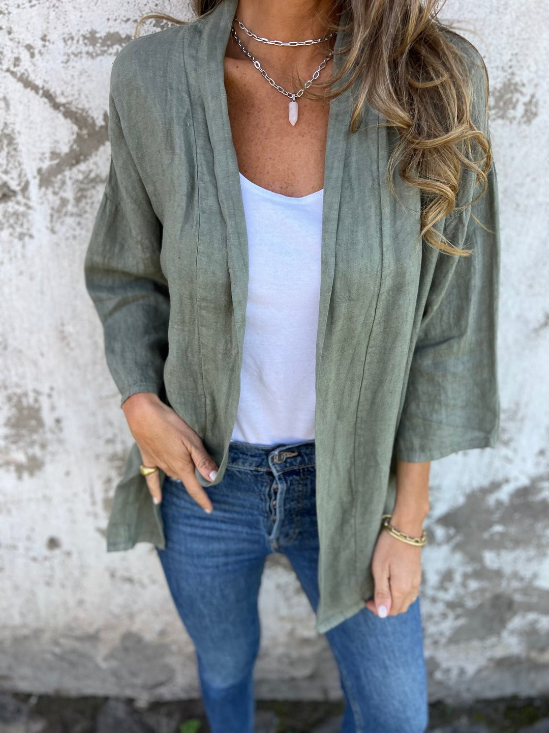 Linen I cardigan with ruffles
