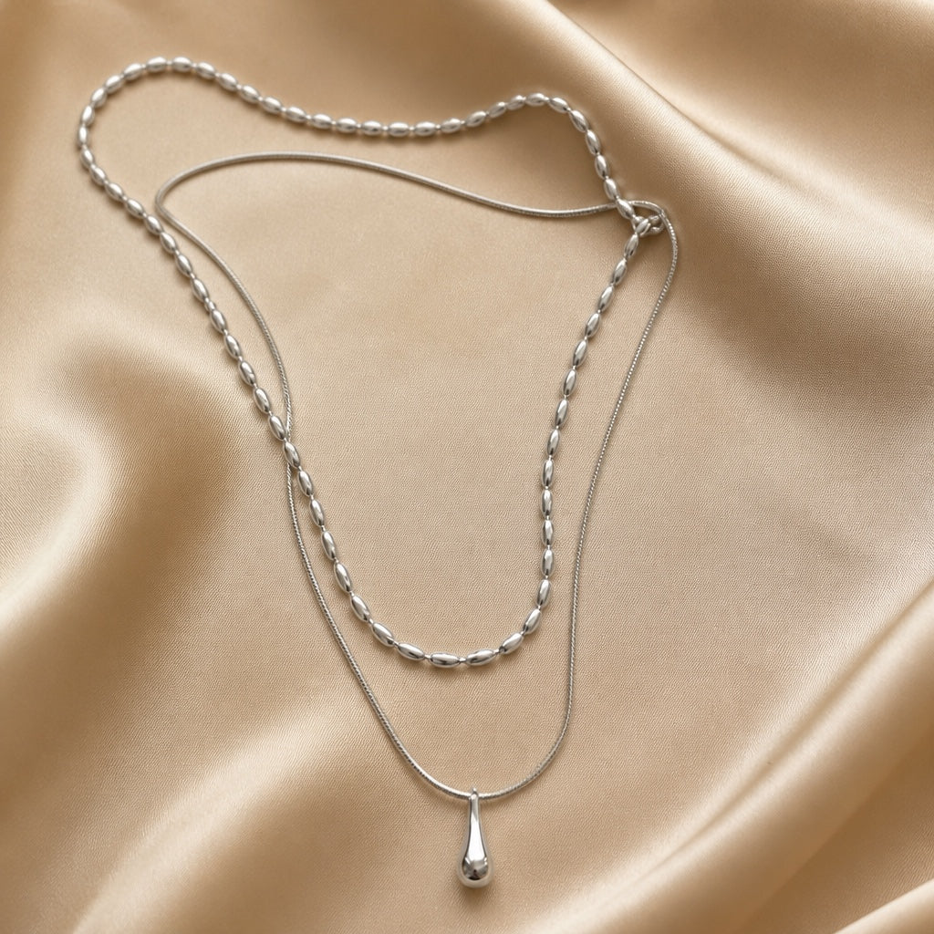 Tweelaagse ketting met druppelvormige hanger