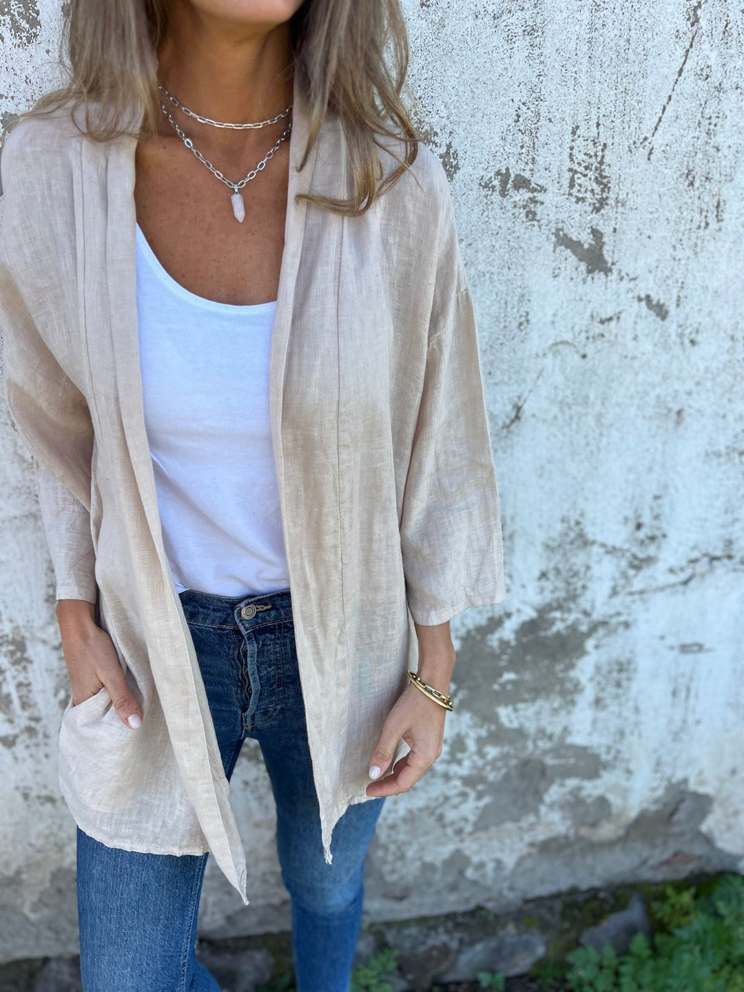 Linen I cardigan with ruffles
