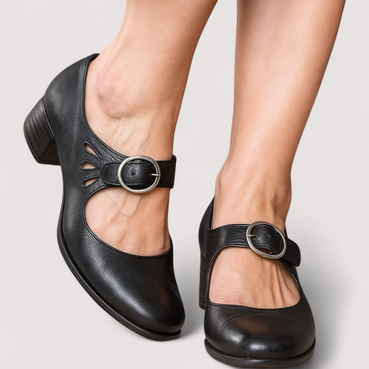 Serena – Elegant Faux Leather Shoes