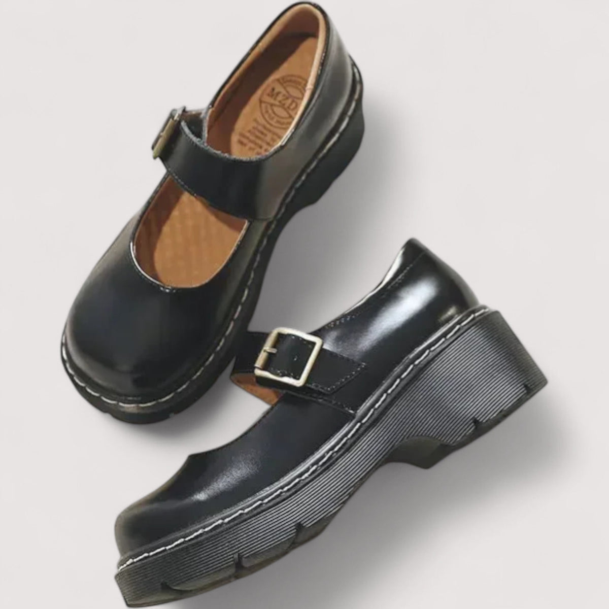 Lia – Chic Balanced Sandal