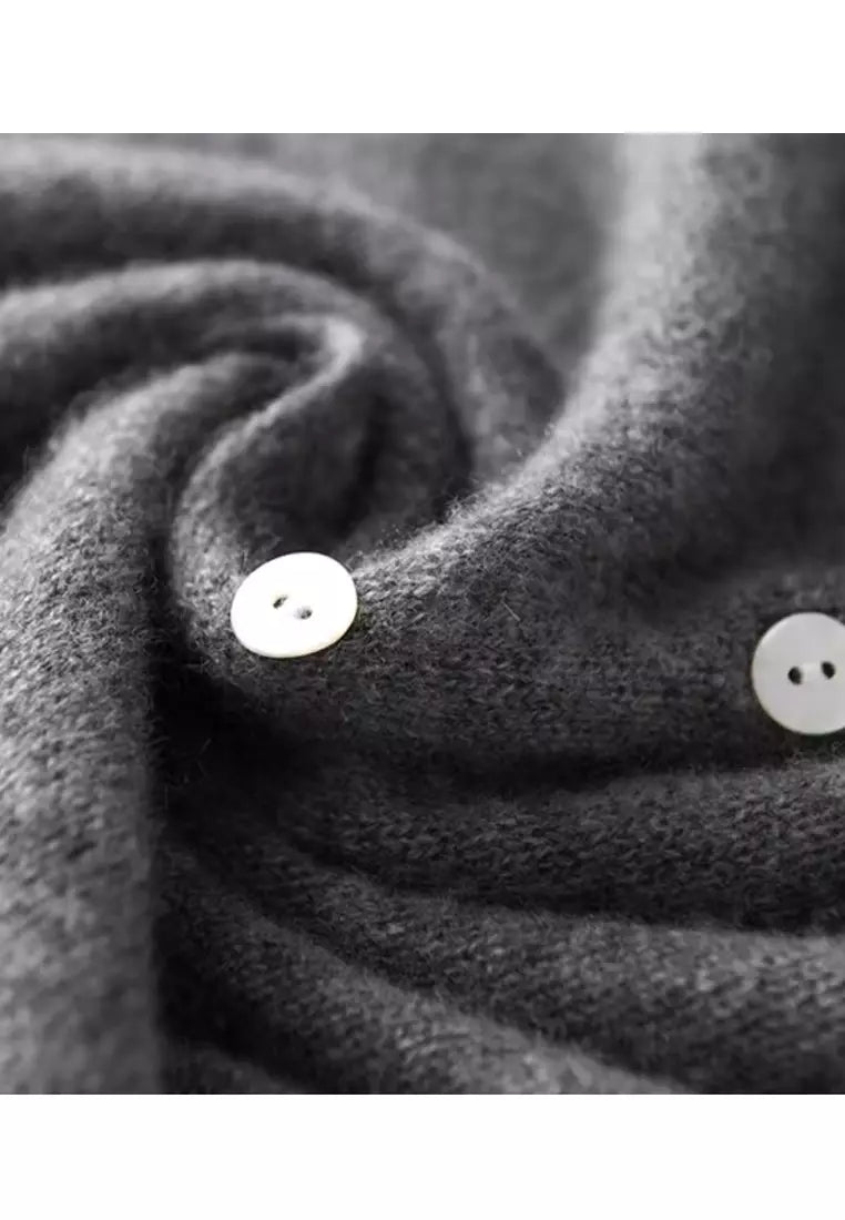 Alessia Elegant Knitwear